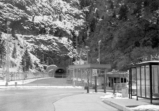 noradentrance1-5889540